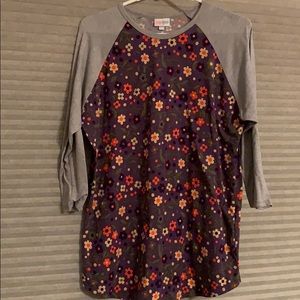 Lularoe Randy Tee